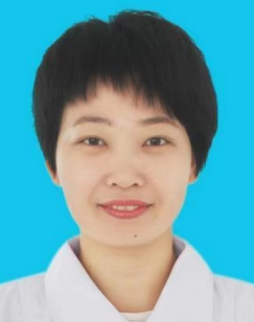 田鑫华照片.jpg